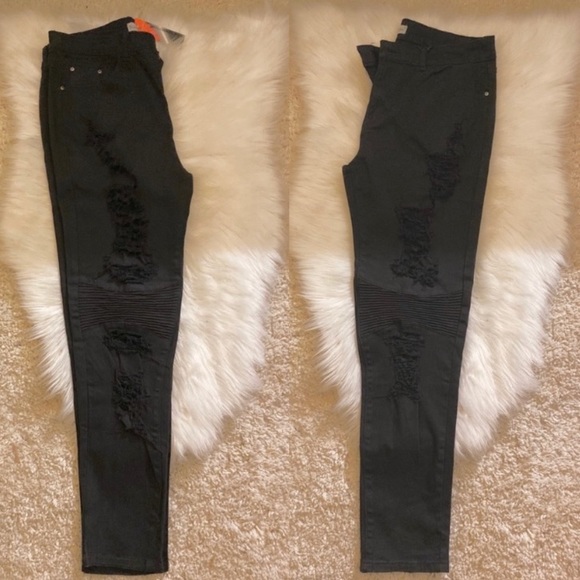 Black biker ripped jeans NWT - Picture 1 of 6